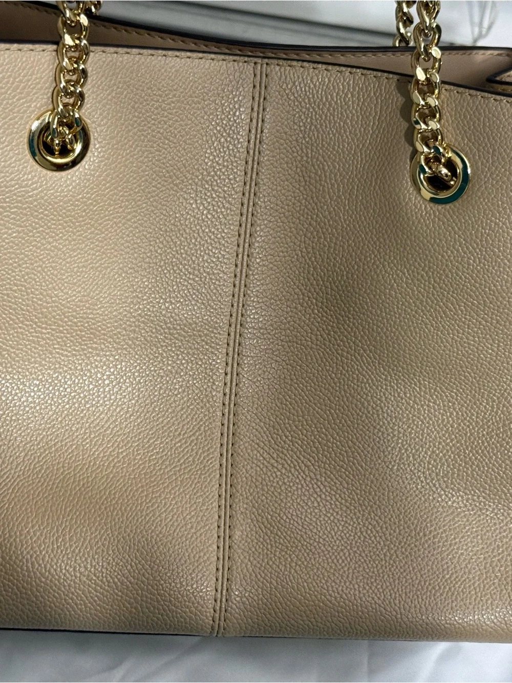 Pre-loved-MK Jet Set Medium Leather Chain Bag and Leather Bisque Trifold Wallet